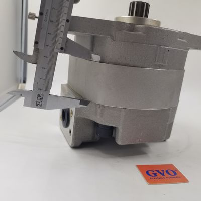 705-22-30150 705-22-29070 705-24-29090 PC75UU-3 PC95R-2 pompe à engrenages pour excavatrice